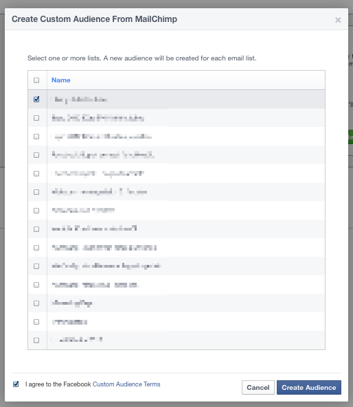 Ha Mailchimpet használsz hírlevelezésre, akkor könnyen kiválaszthatod, melyik listádat importálj a Facebook